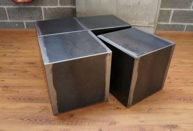 cube-metal-brut