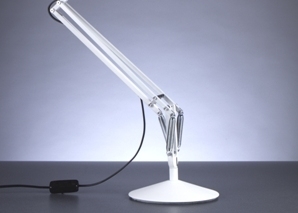 lampe de table anglepoise